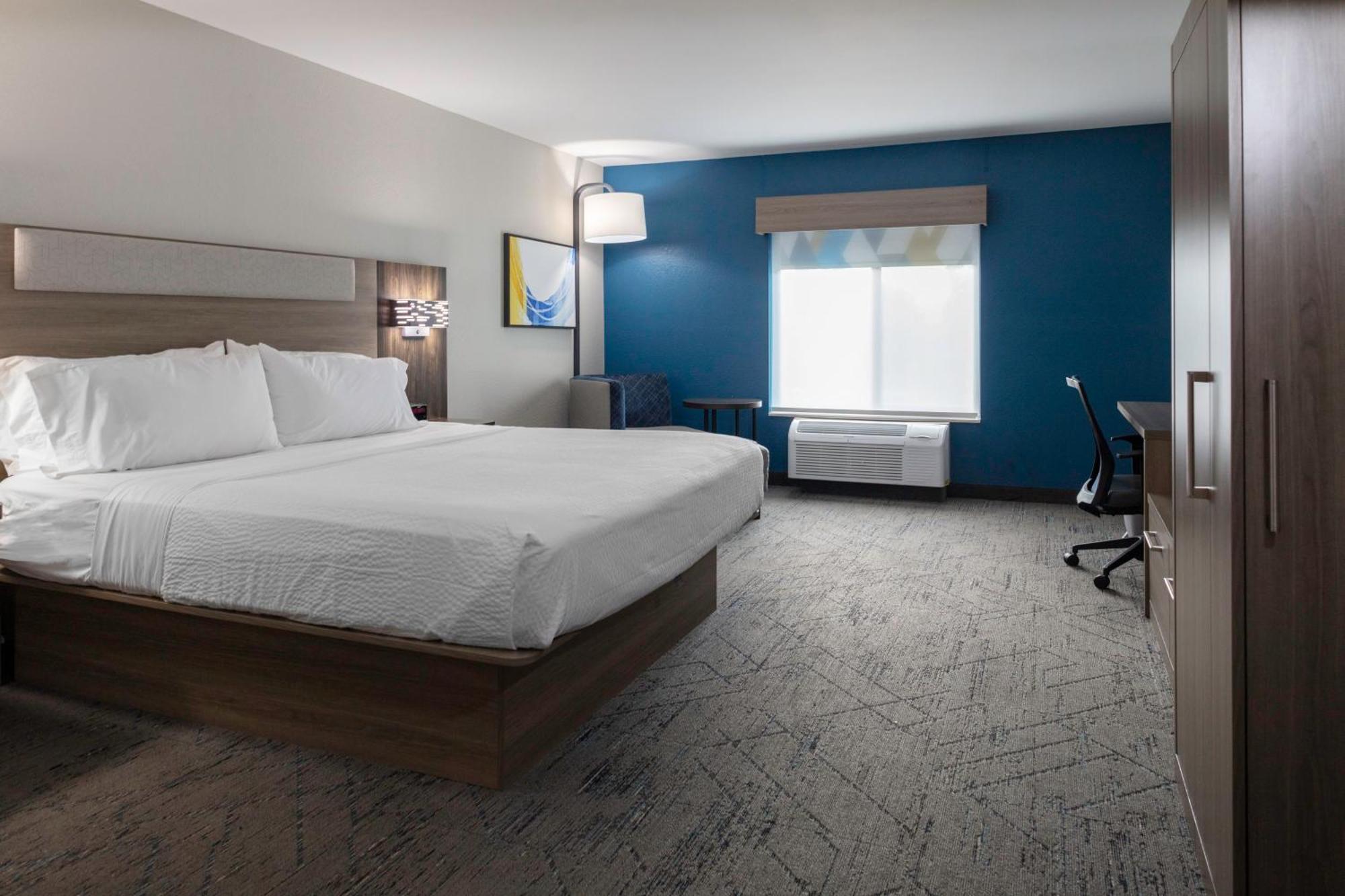 Holiday Inn Express Florence Northeast By Ihg Экстерьер фото